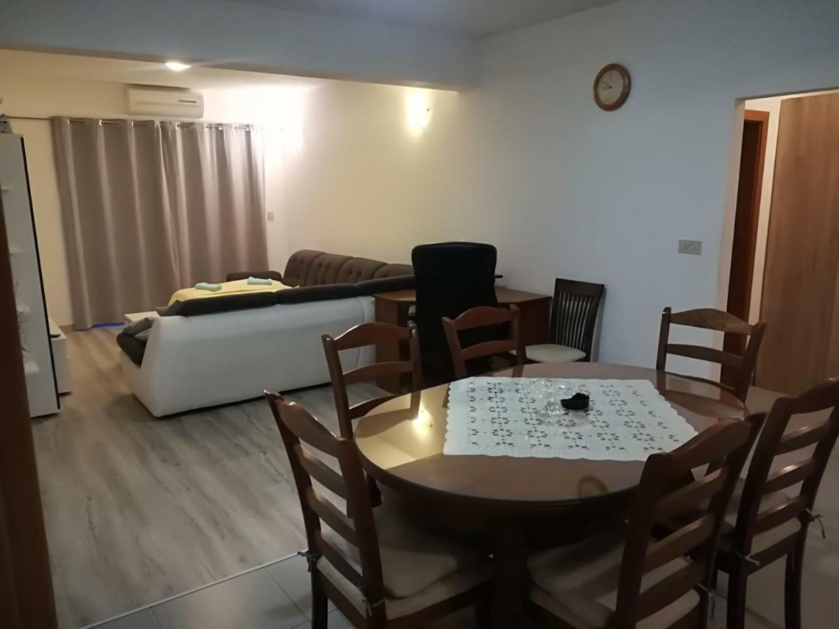 Apartment Nela Башка-Вода Экстерьер фото