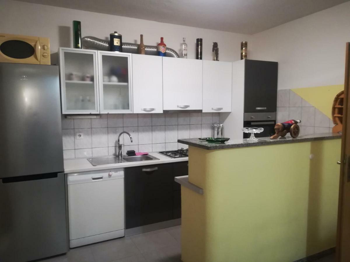 Apartment Nela Башка-Вода Экстерьер фото